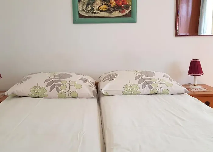 Wynajem Pokoi ゲストハウス *